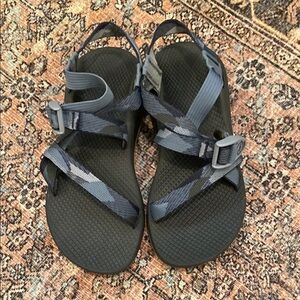 Chaco Women’s Z/Cloud Sandal. Rambling Navy. Size 7. Great condition